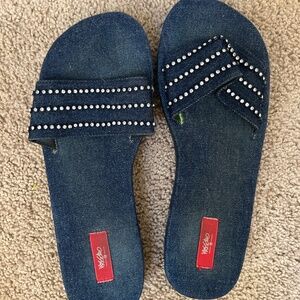 Denim sandal